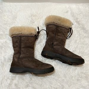 UGG Australia 5273 Ultimate Cuff & Tie Women’s Size 6